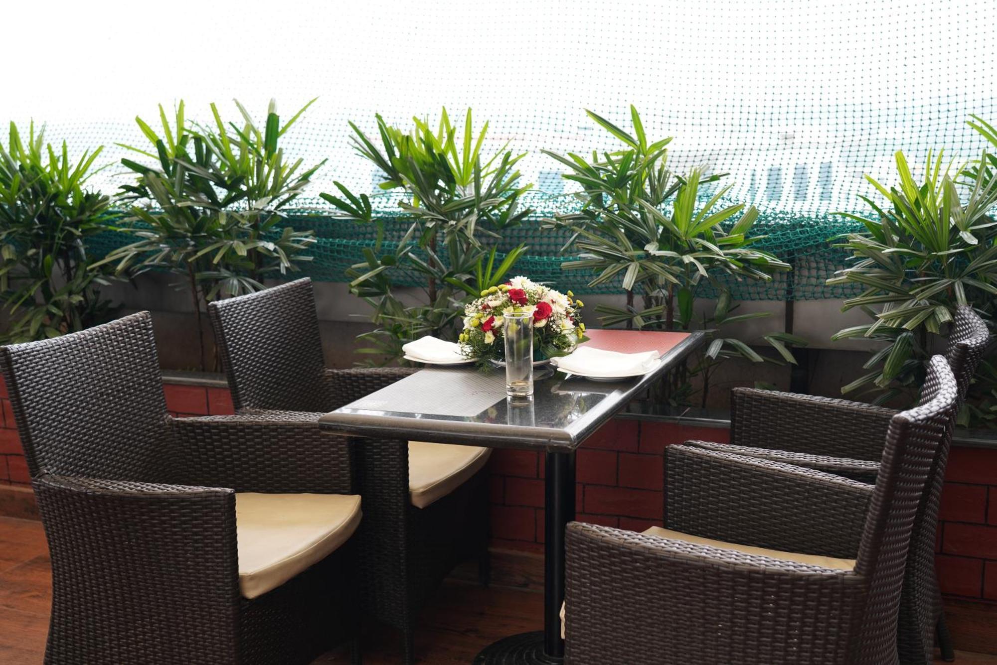 Fortune Select Jp Cosmos, Bengaluru - Member Itc Hotels' Group Zewnętrze zdjęcie